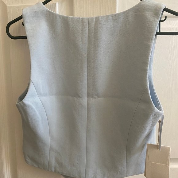 Aritzia Light Blue Button-Up Vest Top - Picture 4 of 5